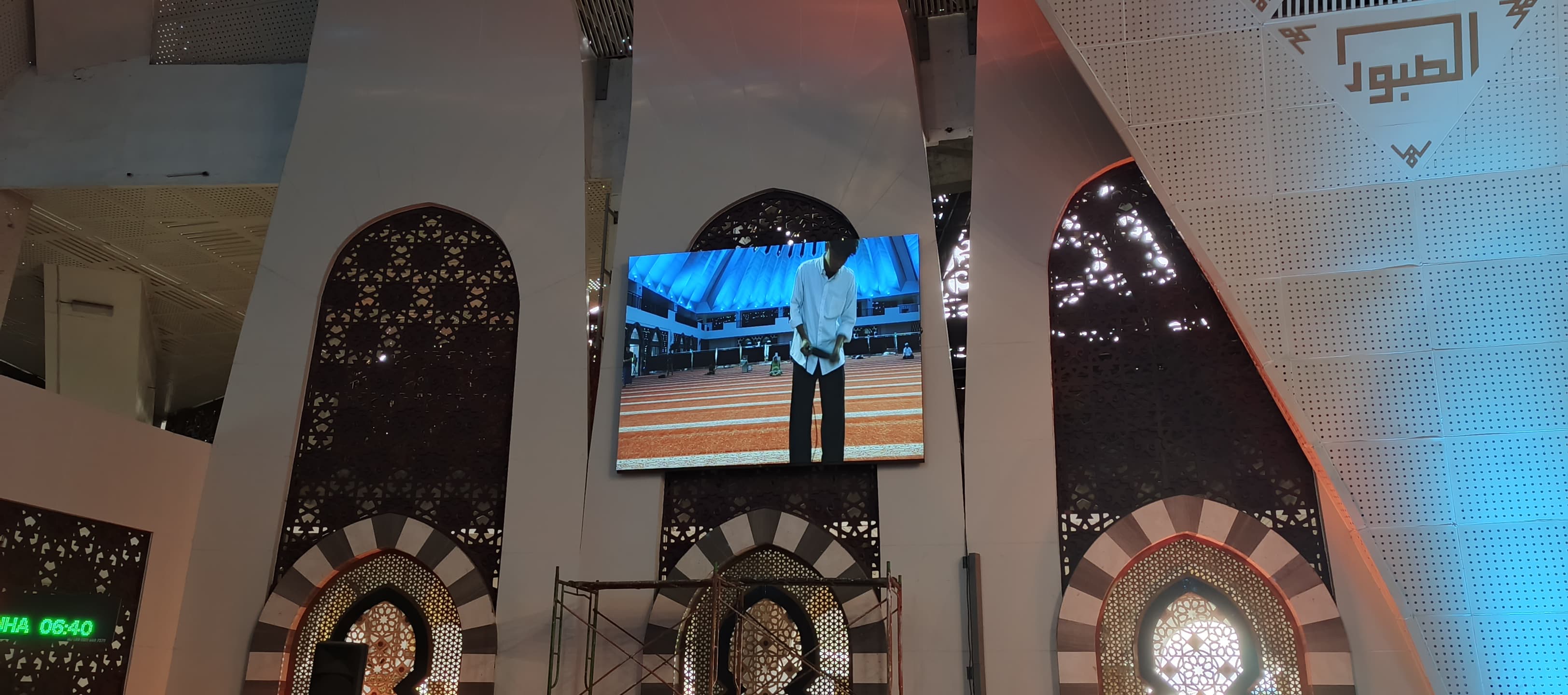 Fix Install LAMPRO P2.5 3840 Hz Indoor Project Image